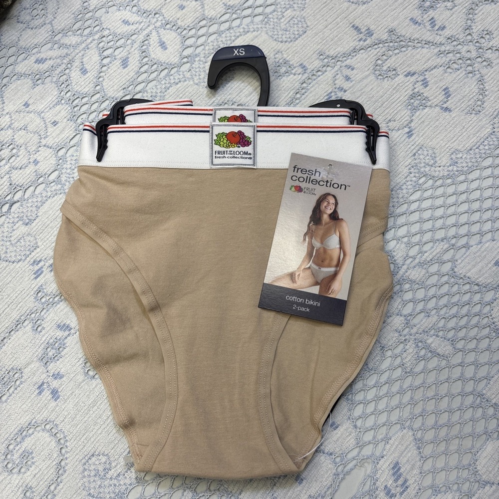 2-Pack FRUIT OF THE LOOM Women's Size XS Cotton Bikini Mid-Rise • Beige / Black